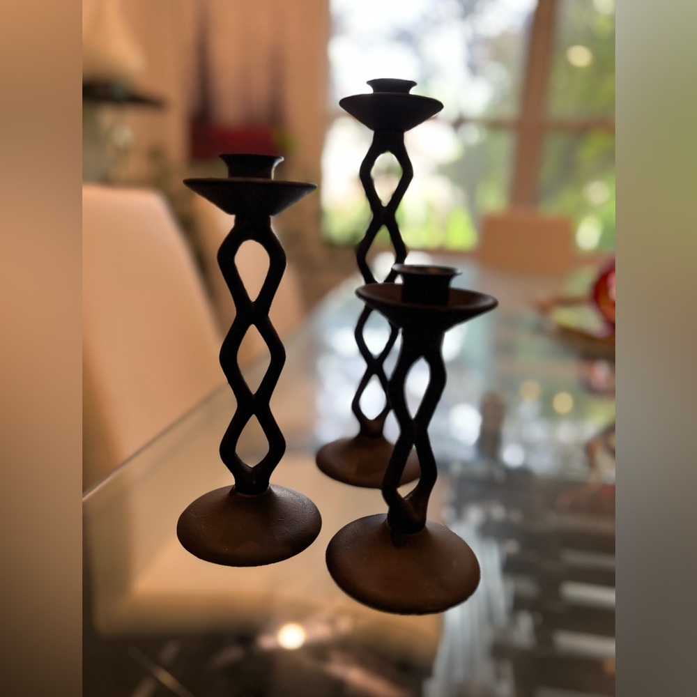 Candle holder